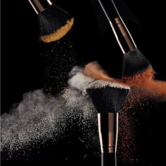 Loose Setting Powder by OPVBeauty London (New!) shade is Medium - Picture 2 of 8